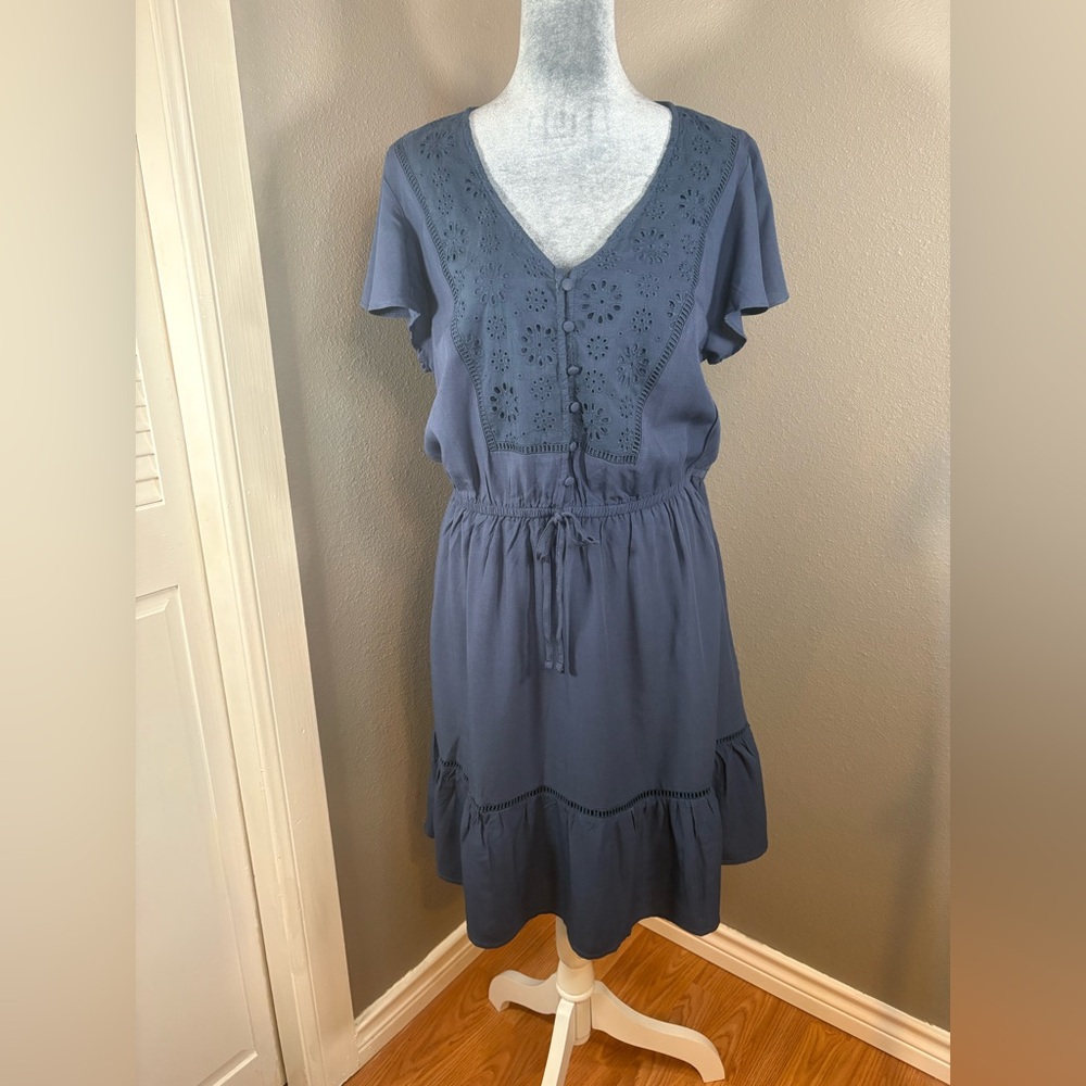 NWT Lucky Brand Women's Blue V-Neck Eyelet  Dress Size XL